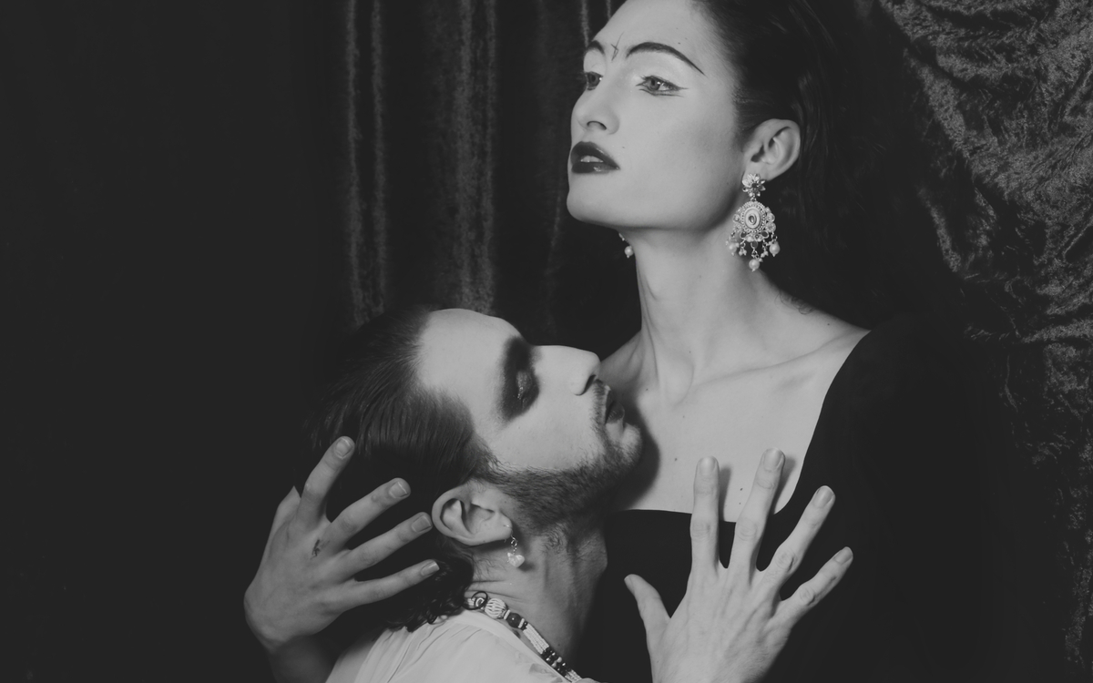 Nocturne & Performance : « Parade fantôme pour une rose »